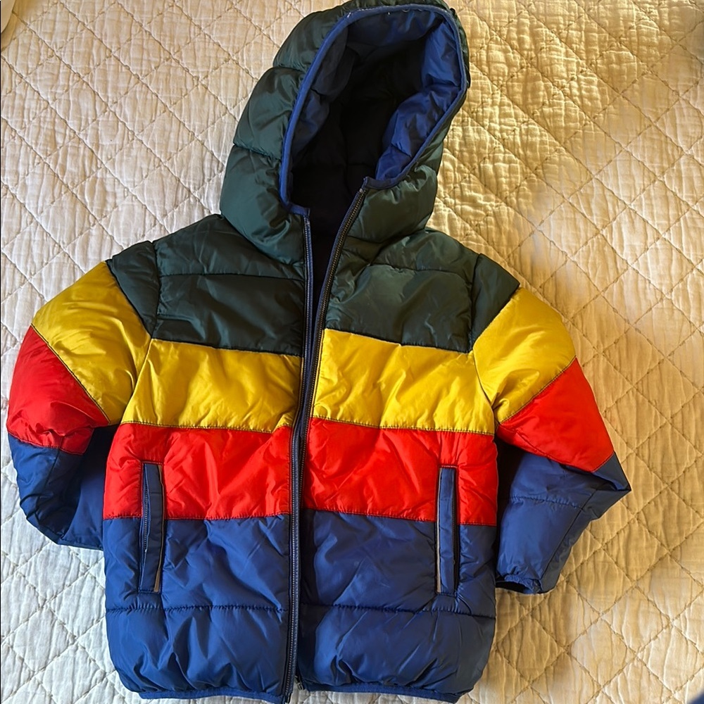 Hanna Andersson reversible puffer size 5 (royal inside)